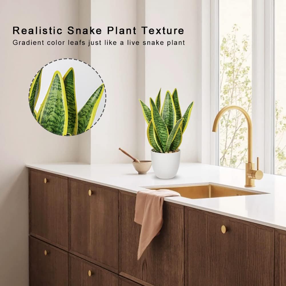 Oairse Sansevieria Artificial Plant in Ceramic Pot, Small Indoor Plant, Artificial Snake Plant, Artificial Plants Like Real, Perfect for Bathroom, Bedroom, Home, Office Decoration, Height 33 cm