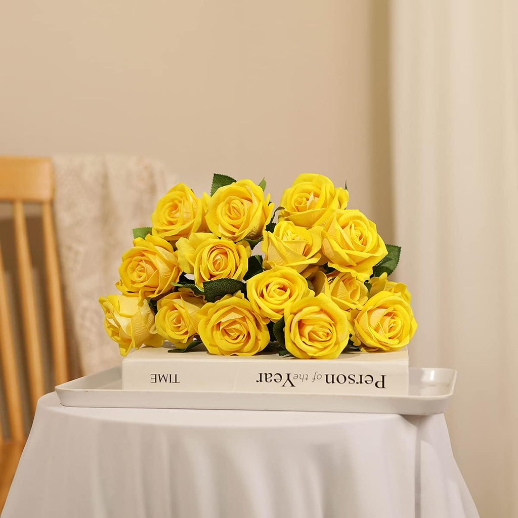 Luyue 10 Pack Artificial Velvet Roses Fake Red Rose Silk Flowers with Stem Floral Gift for Wedding Arrangement Party Home Decor-Red