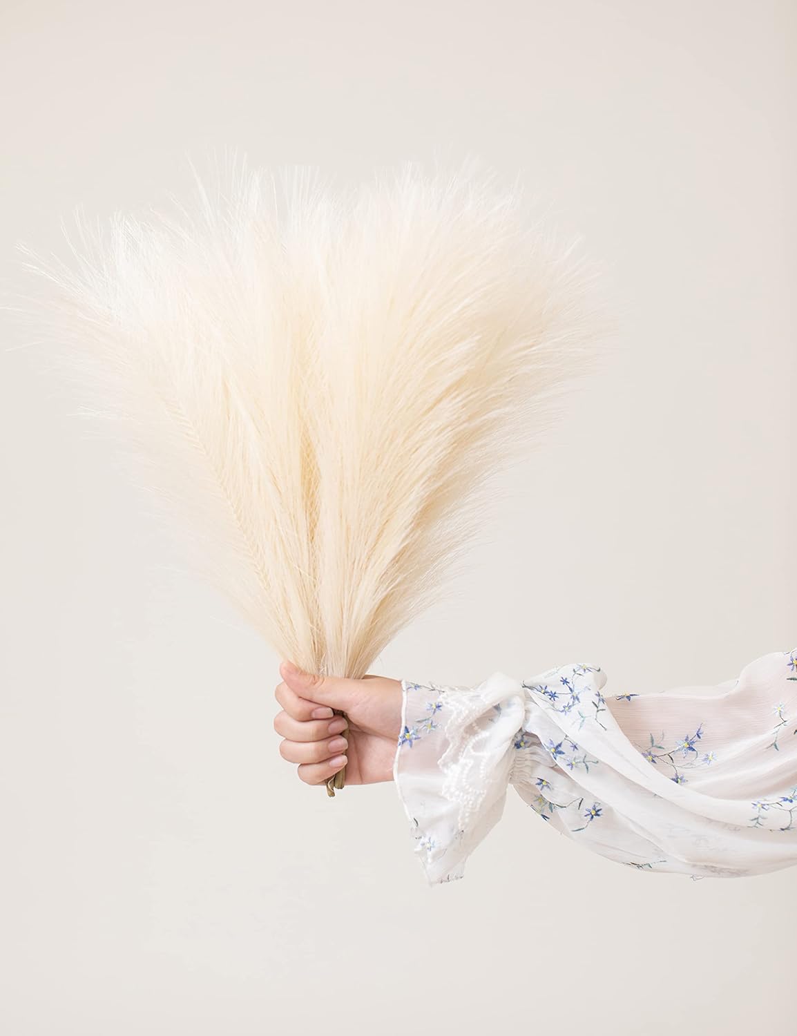 ChagoArt 6 Stems 17" Taupe Faux Pampas Grass - Boho Chic Rustic Artificial Plant