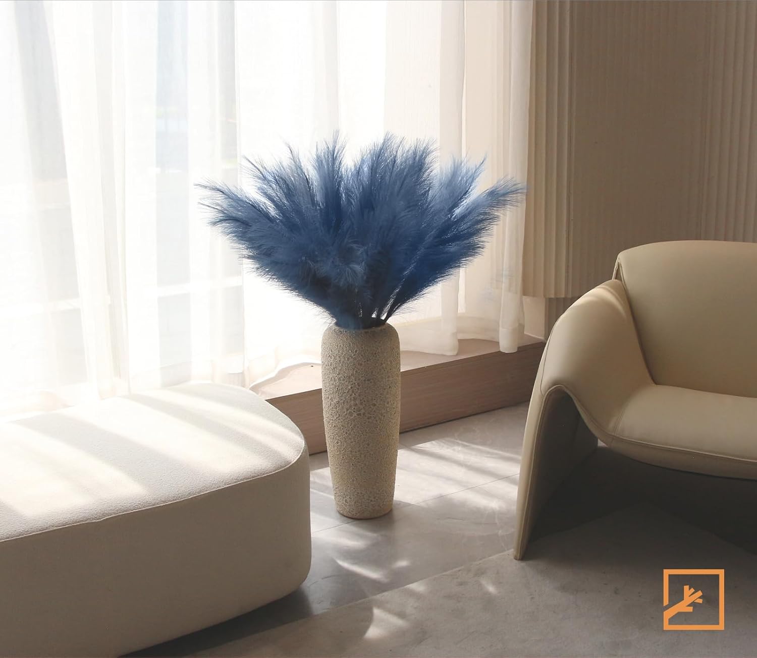 ZIFTY 7-Pcs 38"/3.1FT Black Pampas Grass Large Tall Fluffy Artificial Fake Black Flowers Gothic Decor Bulrush Reed Grass Black Decor for Bedroom Bathroom Wedding (Black)