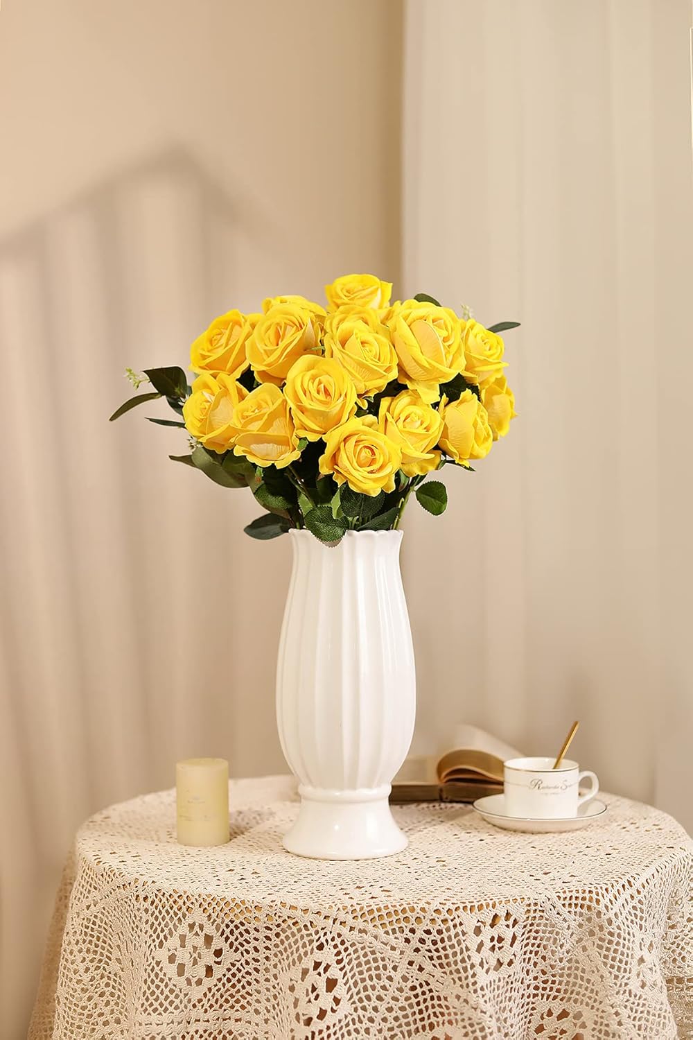 Luyue 10 Pack Artificial Velvet Roses Fake Red Rose Silk Flowers with Stem Floral Gift for Wedding Arrangement Party Home Decor-Red