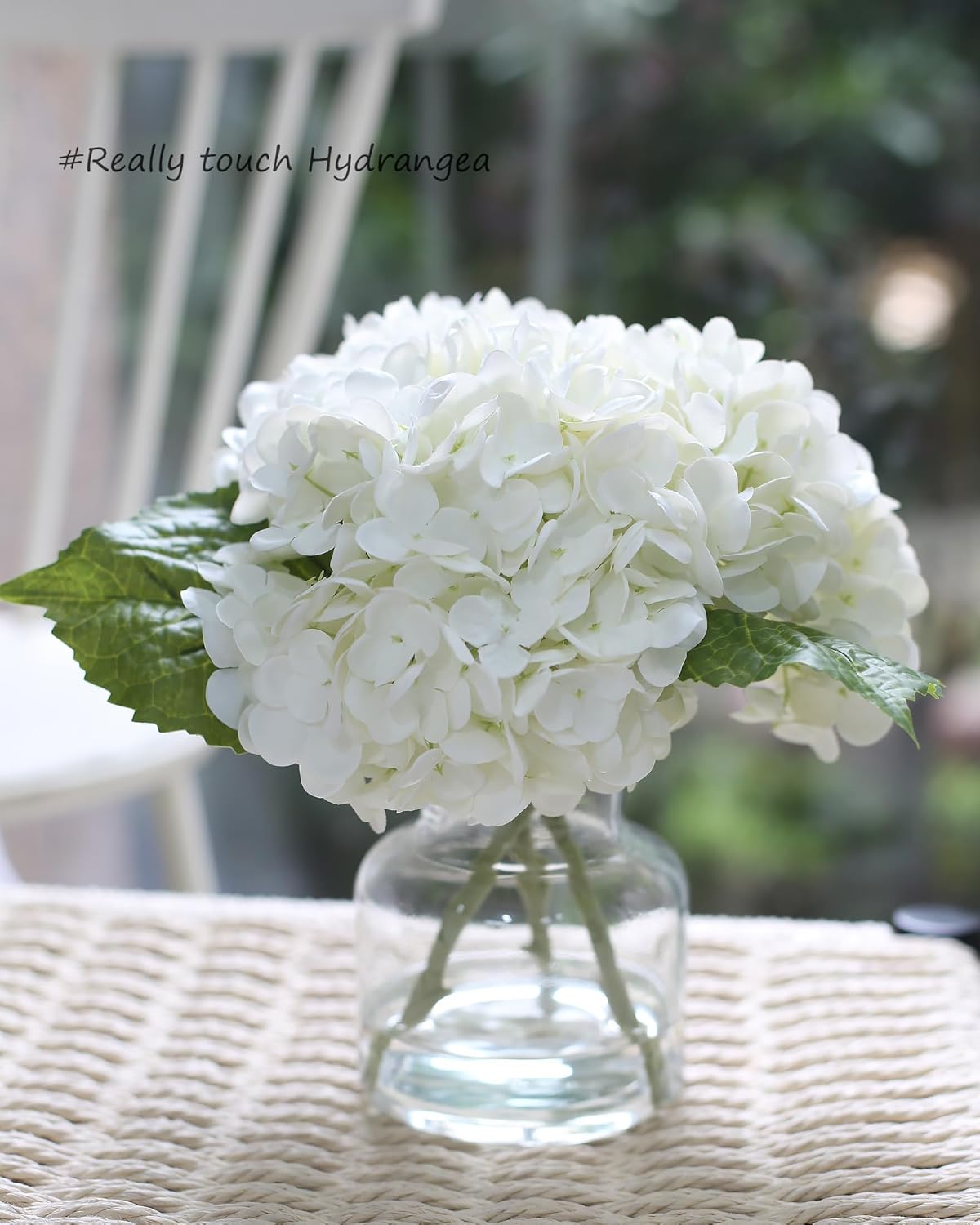 CHASMILE Hydrangea Artificial Flowers in Vase for Home Decoration, White Hydrangea Centerpieces for tables, Lifelike Fake Hydrangea in Vase for Bathroom, Office and Water Bar (White), SX240612