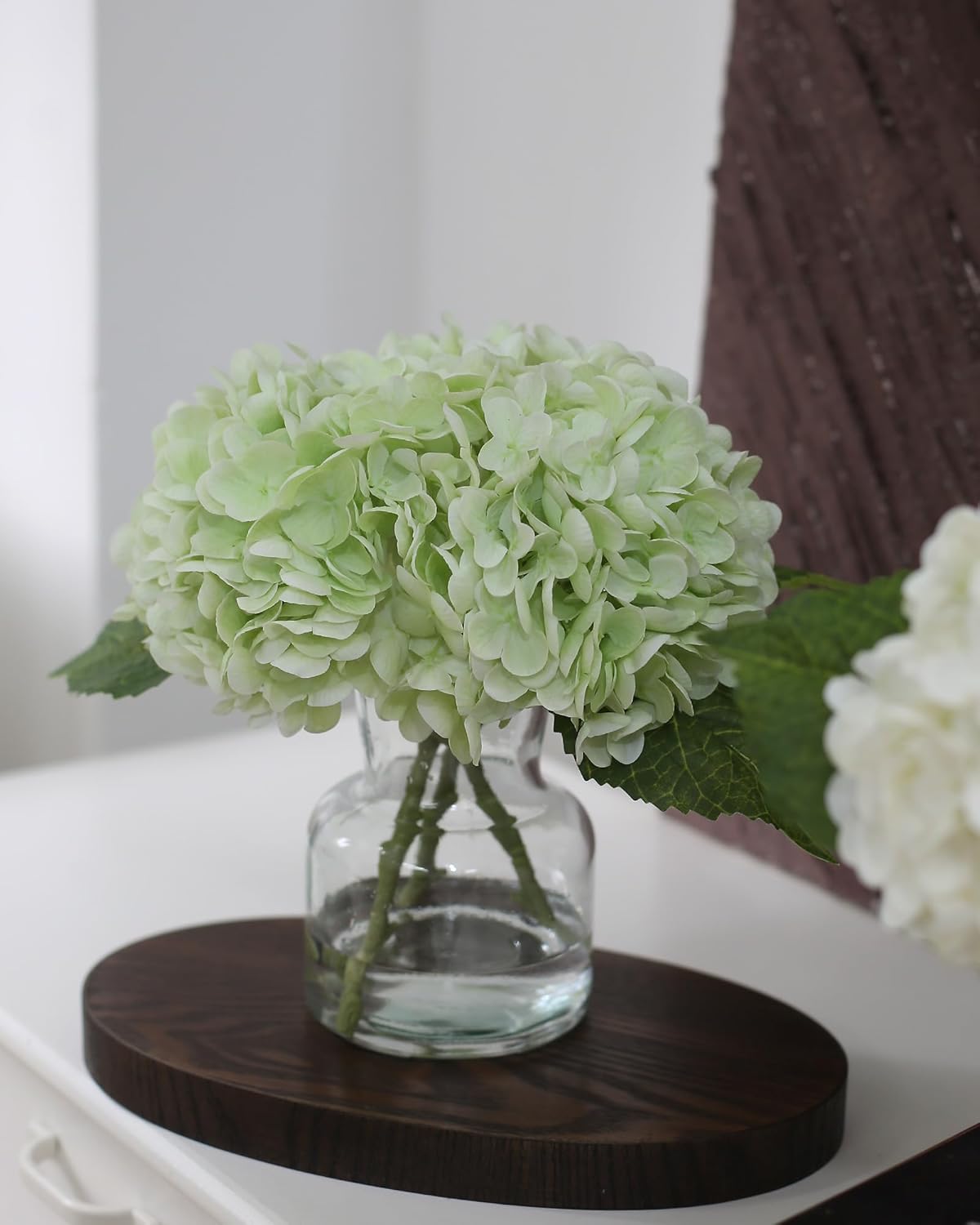 CHASMILE Hydrangea Artificial Flowers in Vase for Home Decoration, White Hydrangea Centerpieces for tables, Lifelike Fake Hydrangea in Vase for Bathroom, Office and Water Bar (White), SX240612