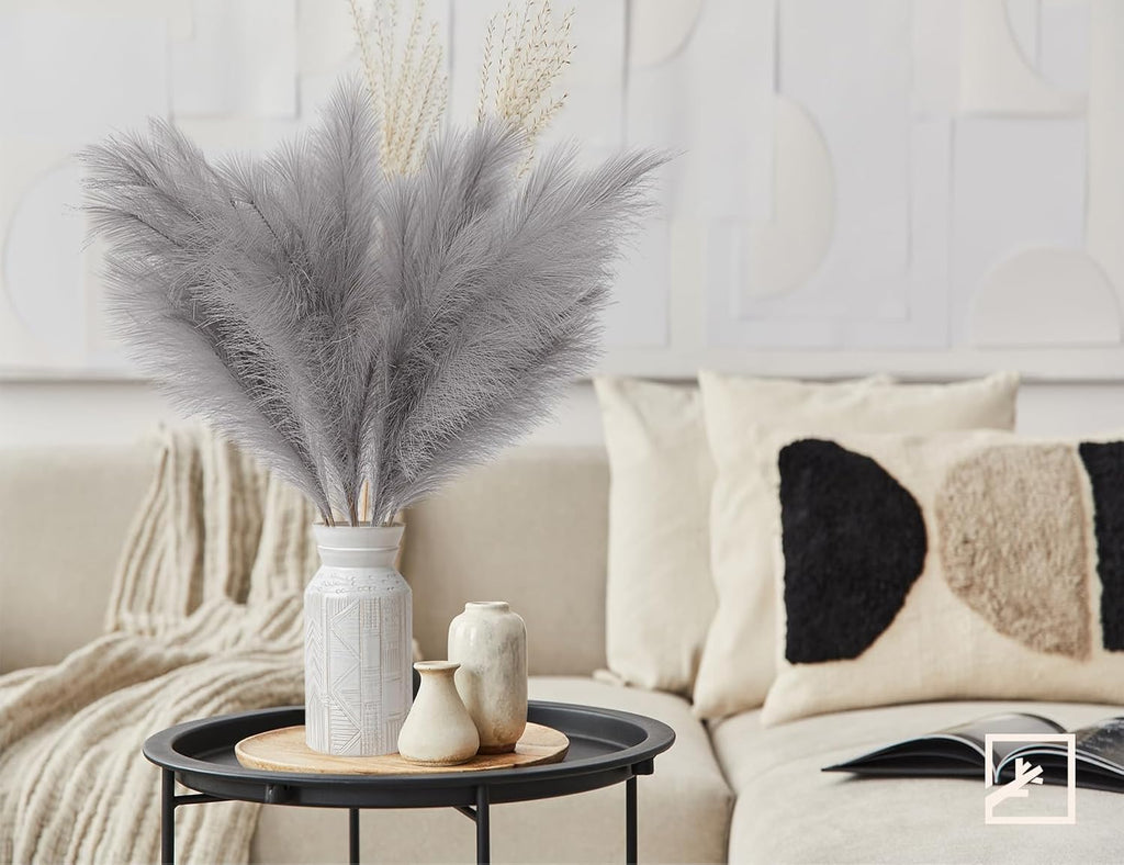 ZIFTY 7-Pcs 38"/3.1FT Black Pampas Grass Large Tall Fluffy Artificial Fake Black Flowers Gothic Decor Bulrush Reed Grass Black Decor for Bedroom Bathroom Wedding (Black)