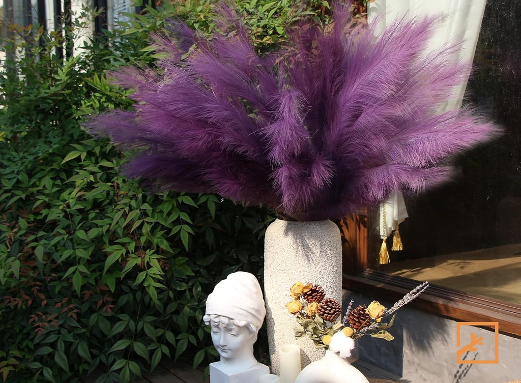 ZIFTY 7-Pcs 38"/3.1FT Black Pampas Grass Large Tall Fluffy Artificial Fake Black Flowers Gothic Decor Bulrush Reed Grass Black Decor for Bedroom Bathroom Wedding (Black)