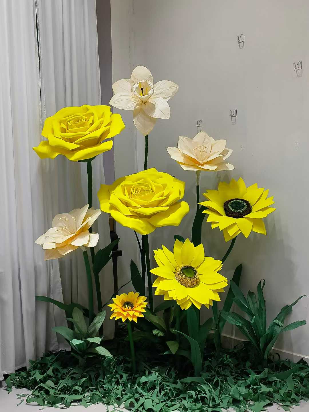 Giant flowers arrangement for New born party & baby shower